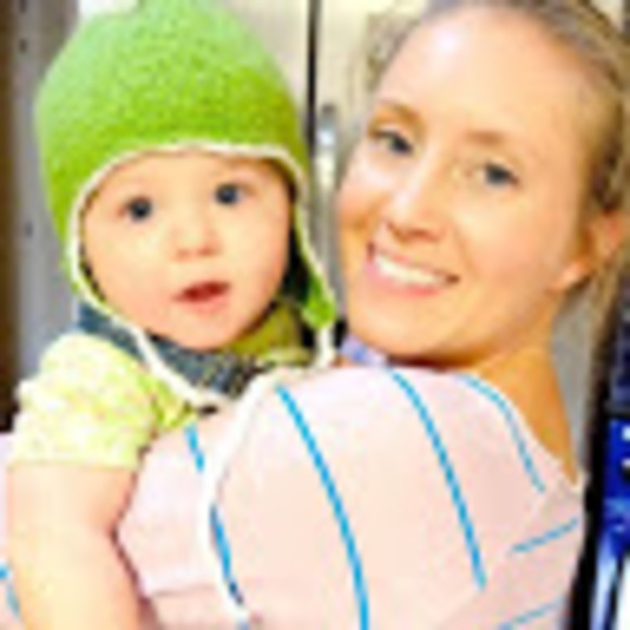 Meet your Posher, Ingrid - Picture 1 of 1